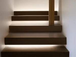 Jak okablować oświetlenie schodowe